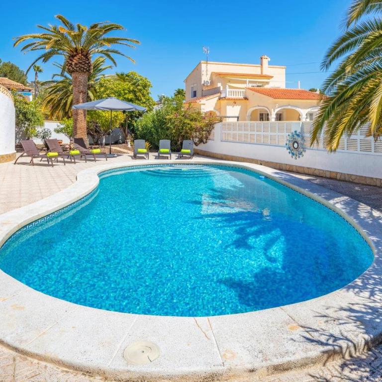 Villa Papillon by Villa Plus - Villa - 3