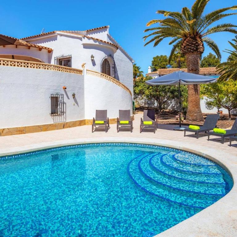 Villa Papillon by Villa Plus - Villa - 16