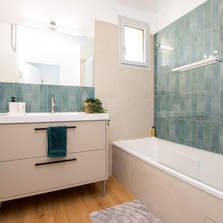 Charmant T2 proche métro - CLIMATISE - Appartement - 12