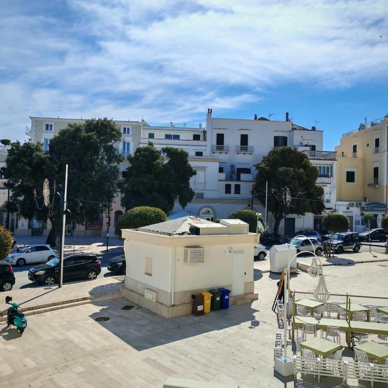 Eden Marina Piccola Luxury Home - One-Bedroom Apartment - 4