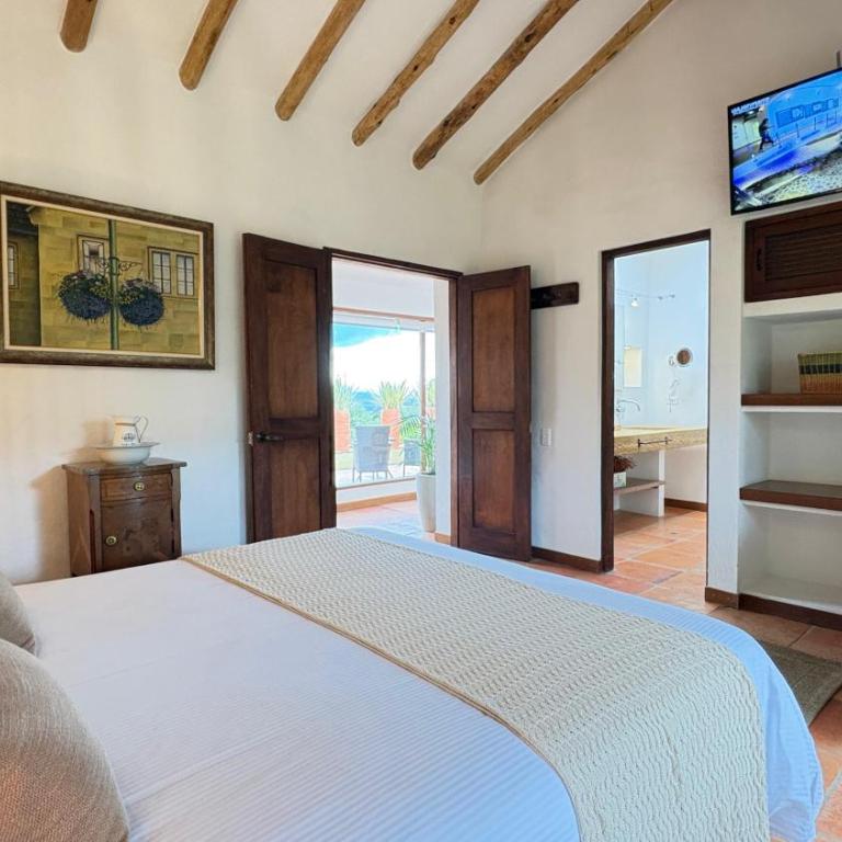 Casas del Viento - Three-Bedroom House - 18