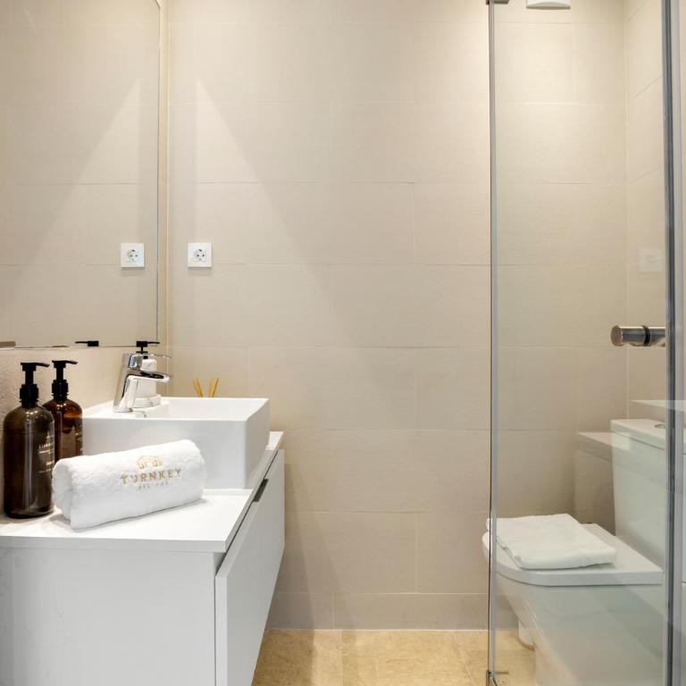Luxurious Penthouse - View, Roof Terrace, 3BR - 2BA - Apartamento de 3 dormitorios - 27