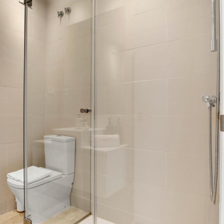 Luxurious Penthouse - View, Roof Terrace, 3BR - 2BA - Apartamento de 3 dormitorios - 28