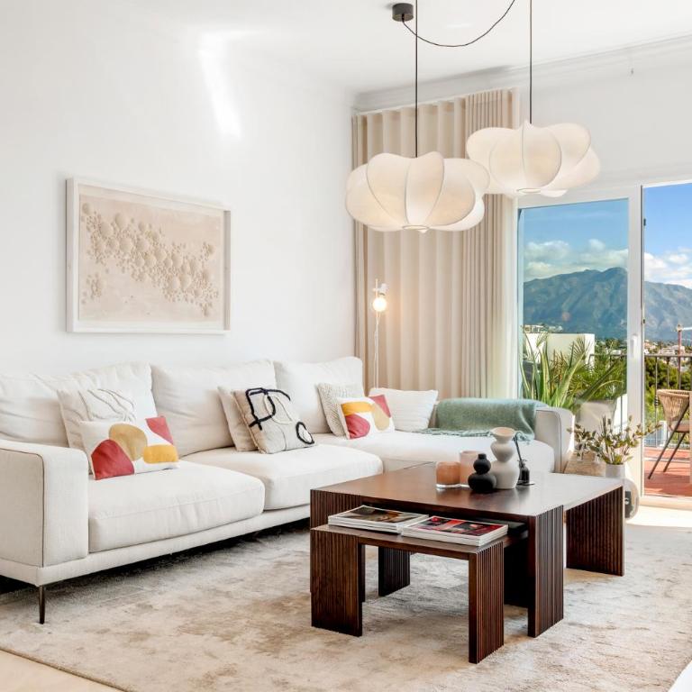 Luxurious Penthouse - View, Roof Terrace, 3BR - 2BA - Apartamento de 3 dormitorios - 2