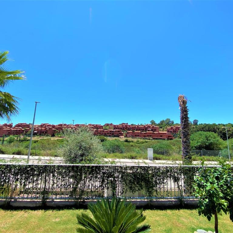 Bonita Planta Baja En Estepona - Apartamento con terraza - 31