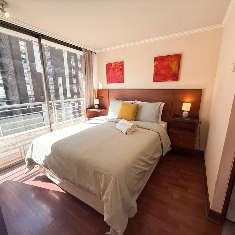 10th floor, building with pool and gym - One-Bedroom Apartment - 7