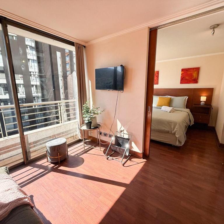 10th floor, building with pool and gym - One-Bedroom Apartment - 15