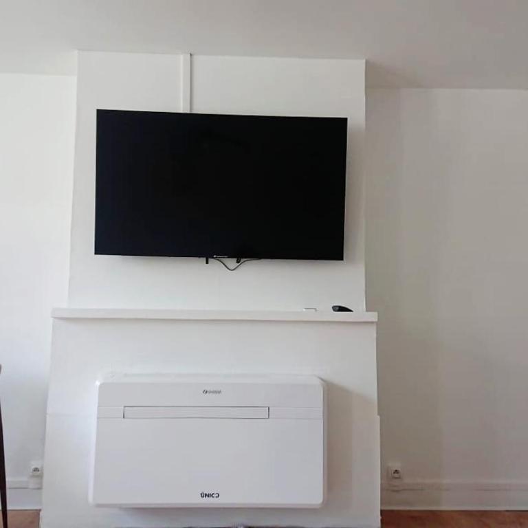 Appartement rénové 1er étage 45m2 avec JARDIN ET JACUZZI - Apartamento de 1 dormitorio - 18