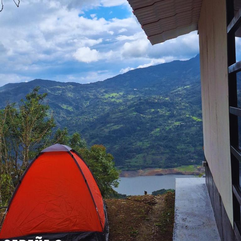 Twin House, casas campestres con vista al embalse - Casa de 2 dormitorios - 1