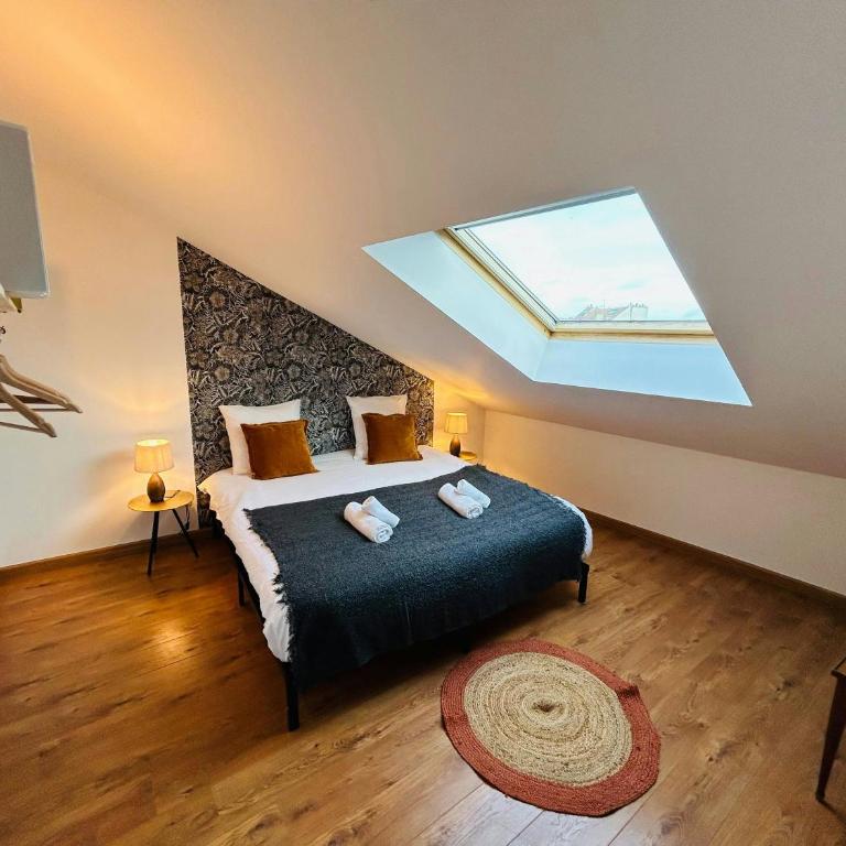 Le Spacieux Couturier Calme Gare centre - Appartement - 4