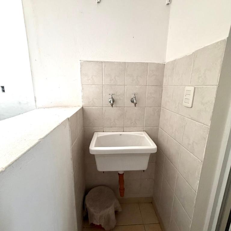Pilares XV - Dpto con cochera y asador en zona céntrica - Two-Bedroom Apartment - 5