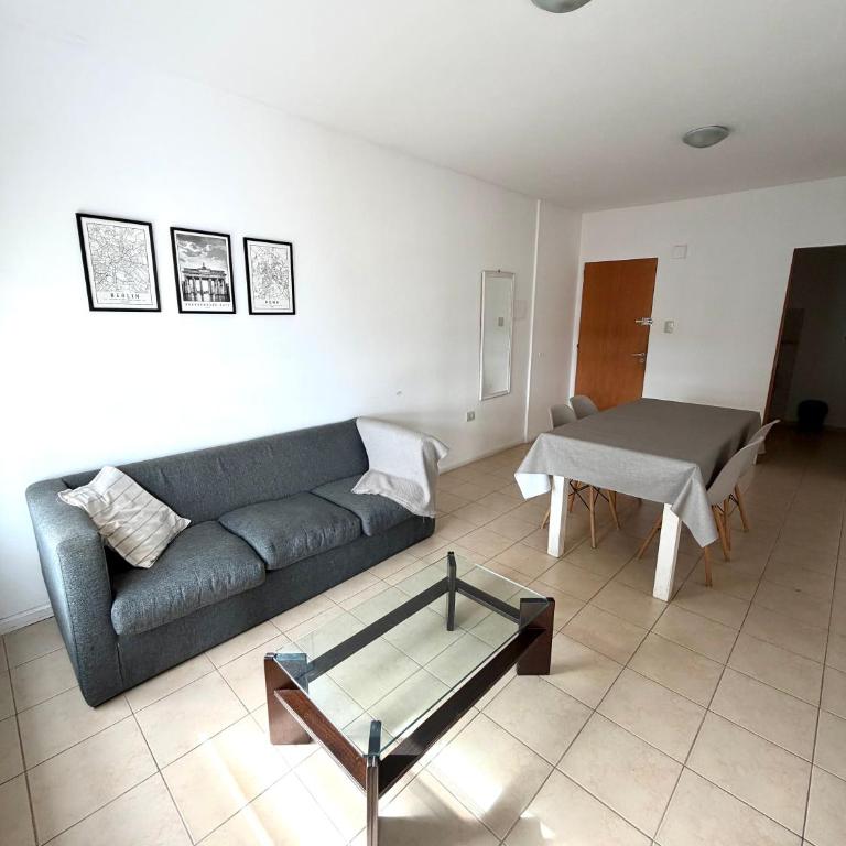 Pilares XV - Dpto con cochera y asador en zona céntrica - Two-Bedroom Apartment - 7