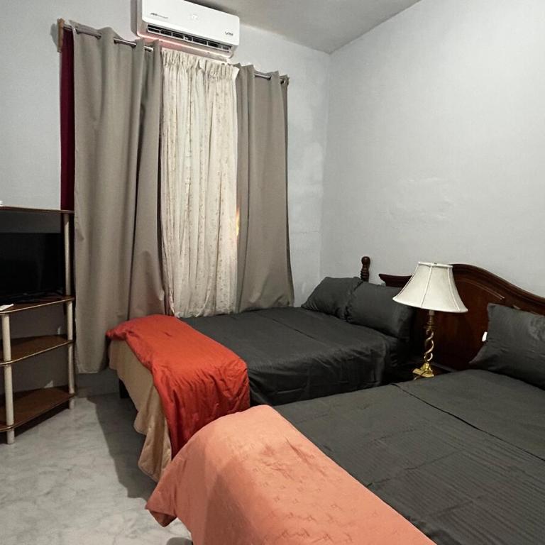 Casa cerca del Estadio BBVA - Two-Bedroom Apartment - 3