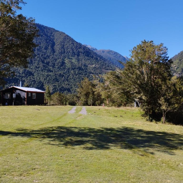 Cabaña Cordillera - Three-Bedroom House - 4