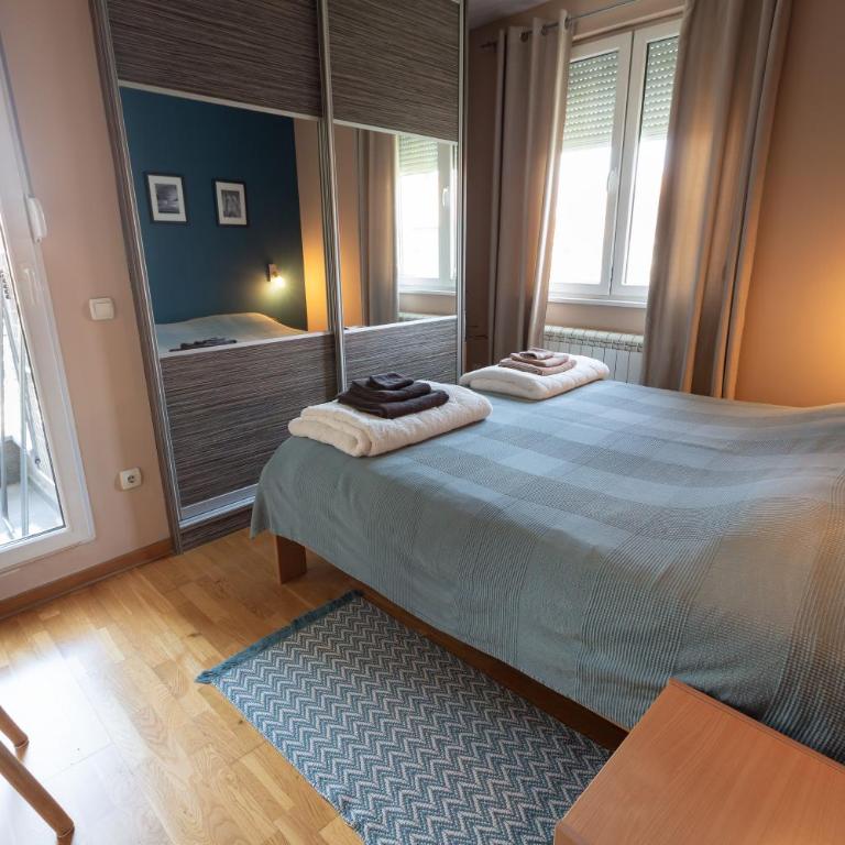 Bright & Peaceful Apartment - Balcony - Free Parking - Close to Center - Apartman sa 1 Spavaćom Sobom - 5