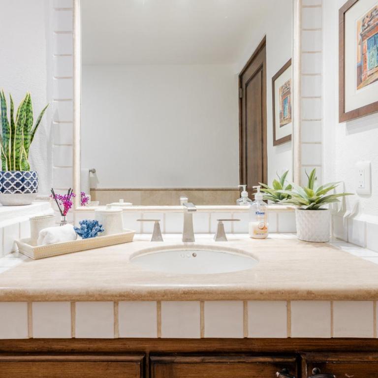 Memorial Day Special 2BR Beachfront Casa Del Mar - Apartamento - 45