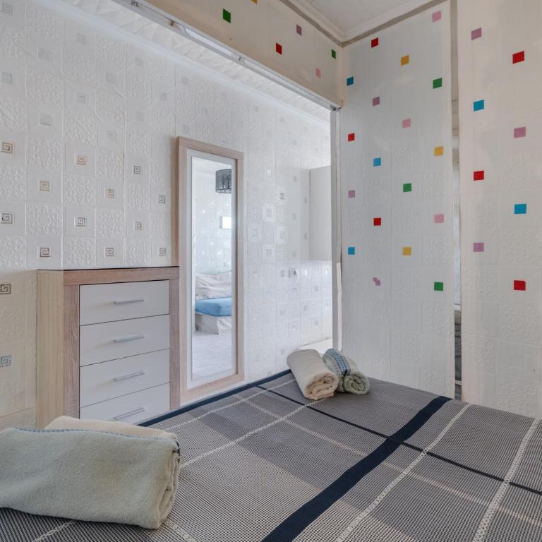 Cozy Stay with Pool - Apartamento de 1 dormitorio con vistas al jardín - 13