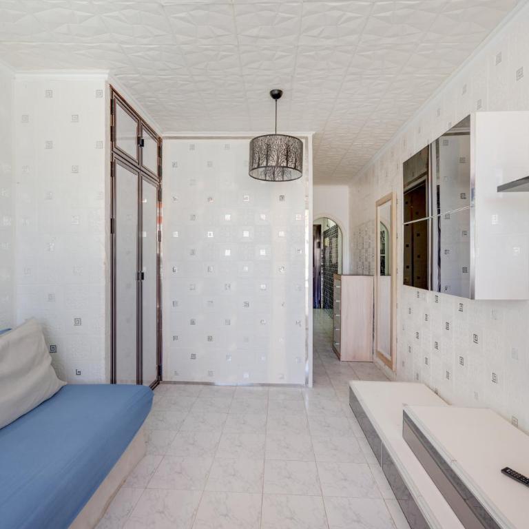Cozy Stay with Pool - Apartamento de 1 dormitorio con vistas al jardín - 6