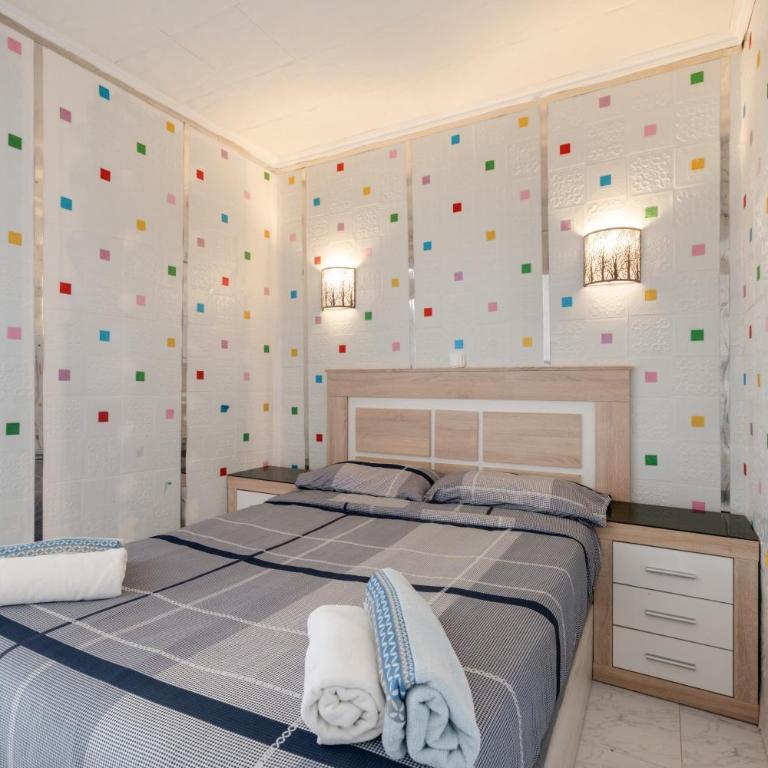 Cozy Stay with Pool - Apartamento de 1 dormitorio con vistas al jardín - 12