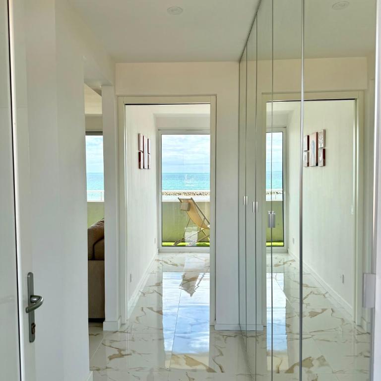 Appartement 4e étage Face à la mer Accès direct plage Parking - Apartamento de 1 dormitorio con balcón y vistas al mar - 13