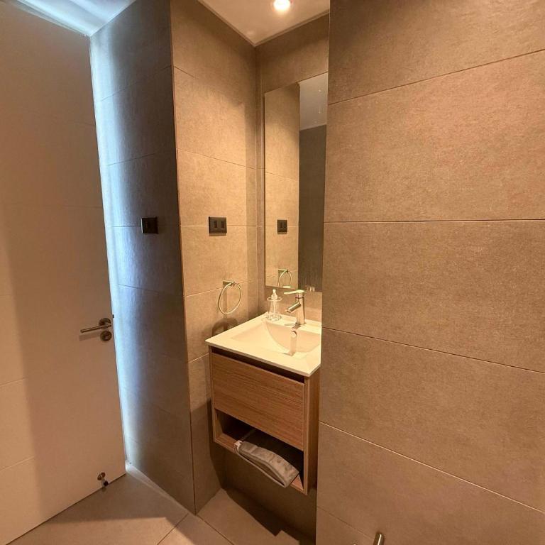 Cozy Dpt with Panoramic Views Perfect for 3 - Apartment - 2