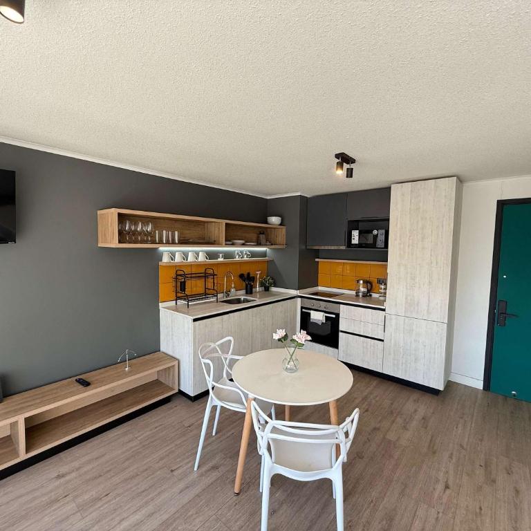 Cozy Dpt with Panoramic Views Perfect for 3 - Apartment - 9