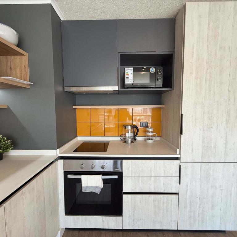 Cozy Dpt with Panoramic Views Perfect for 3 - Apartment - 10