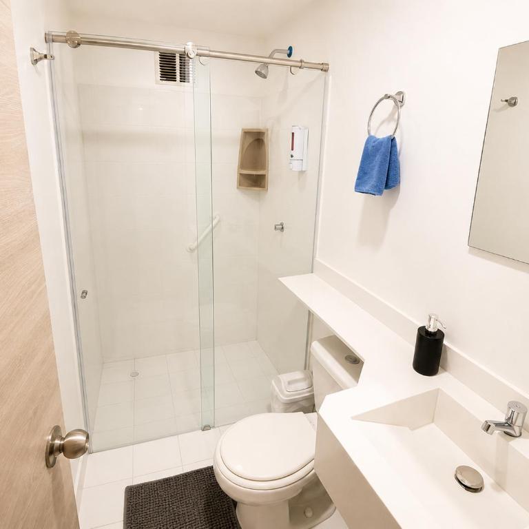Apartment near the beach and Historic Center - Two-Bedroom Apartment - 16
