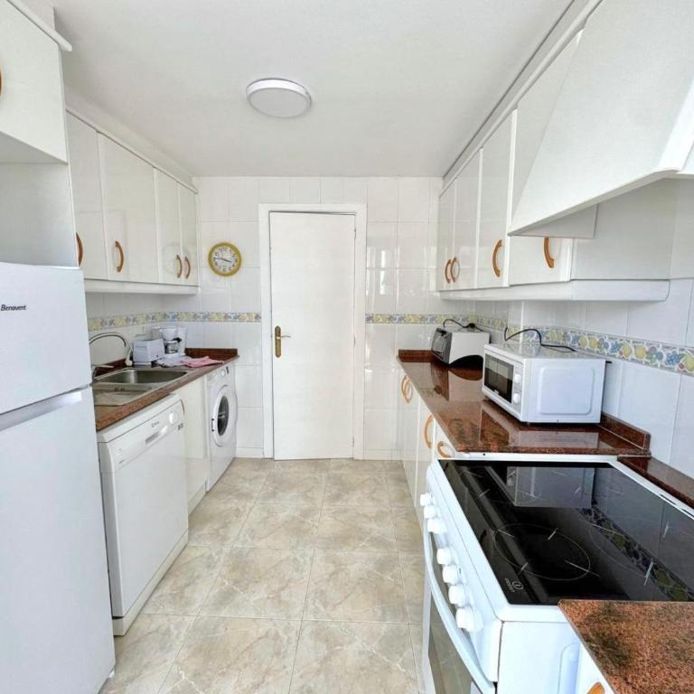 Carolina 2 Bedroom Amazing Views R186 - Apartment - 11