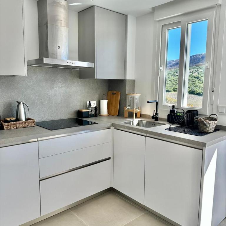 Paraná Sunset by Beauty Rentals - Three-Bedroom Apartment - 10
