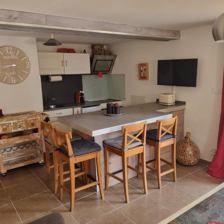 Villa Pitchou - One-Bedroom Apartment - 5