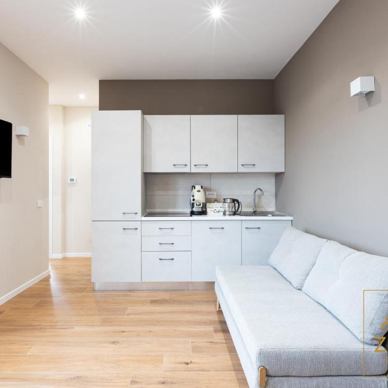 Zafira apartment - Seaview, pvt terrace, luxury design, A-C - Two-Bedroom Apartment - 16