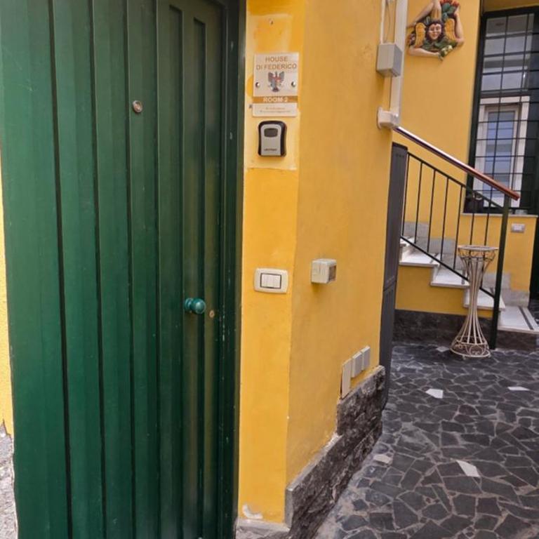 House di Federico - Triple Room with Private Bathroom - 2