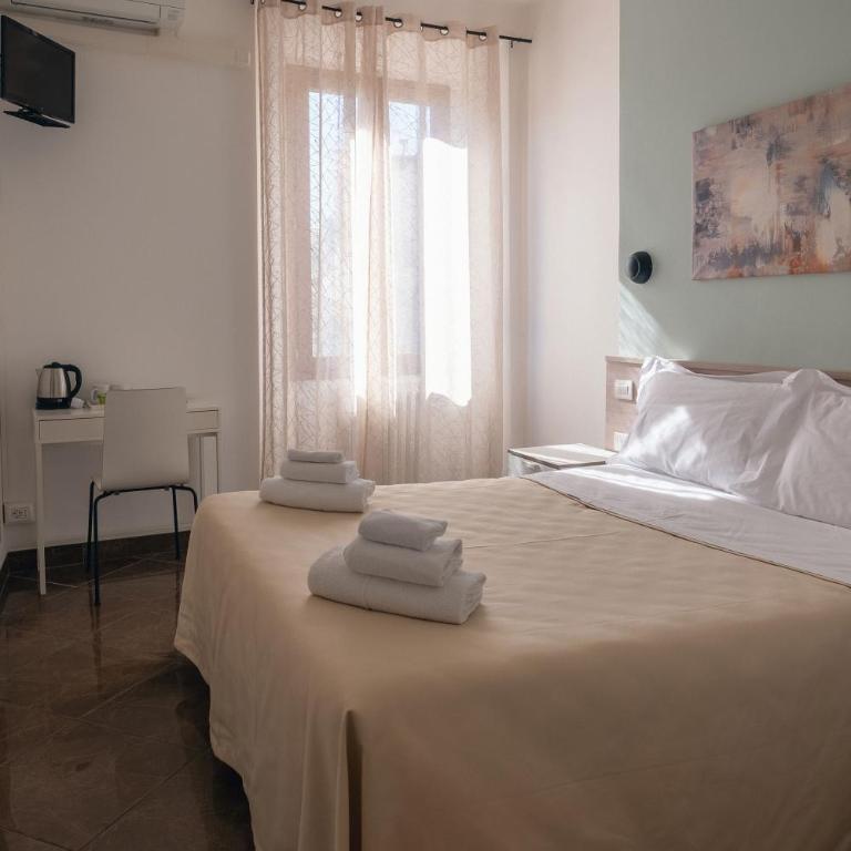 Hotel Nazionale - Double or Twin Room - 2