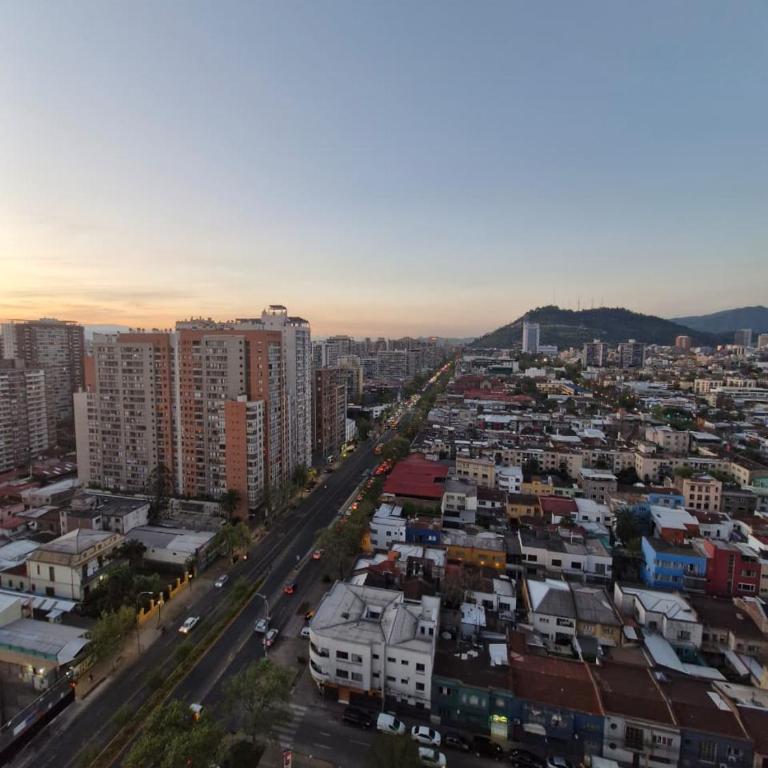 Luminoso departamento cercano a Barrio Italia - Two-Bedroom Apartment with Balcony - 5
