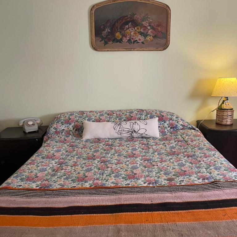 Casa los Molles Hostel - Family Room with Private Bathroom - 1