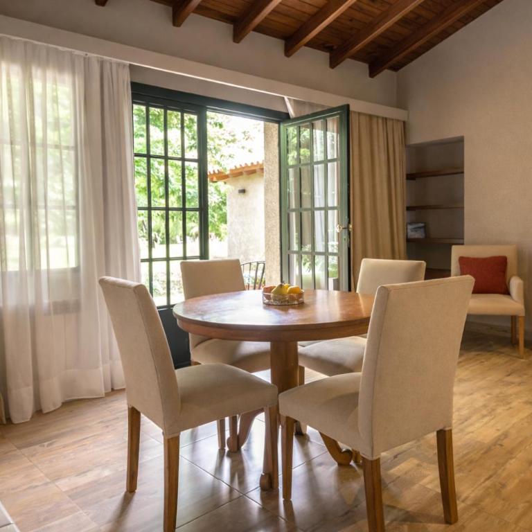 Finca Verde Oliva Wine & Olive Estate - Bungalow Superior - 1