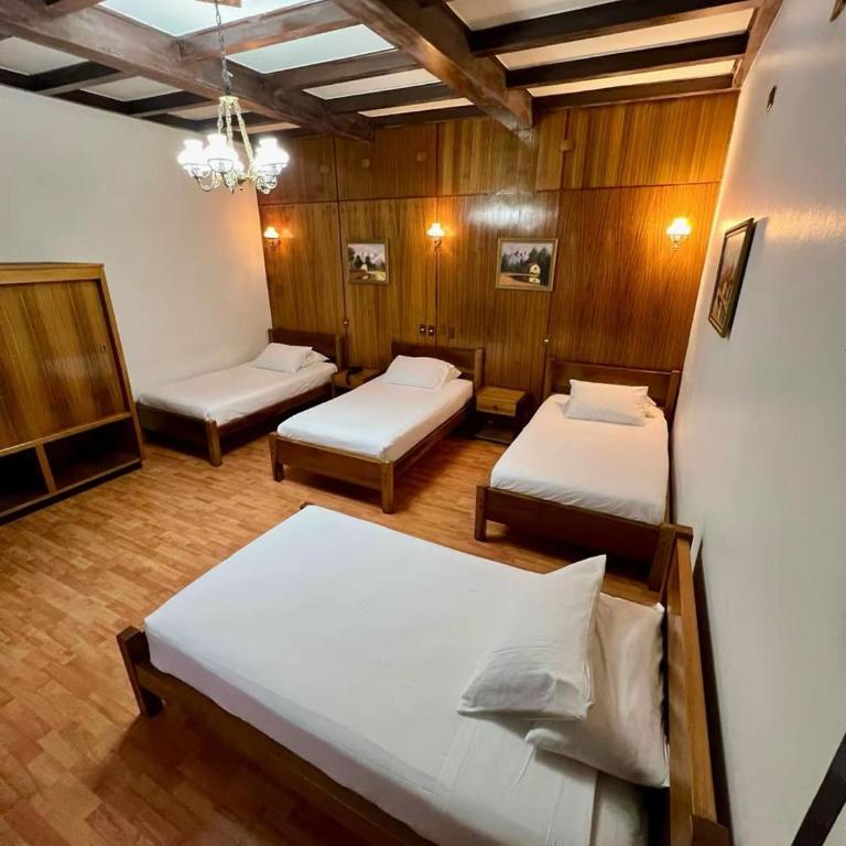 Hotel Vegas - Standard Quadruple Room - 3