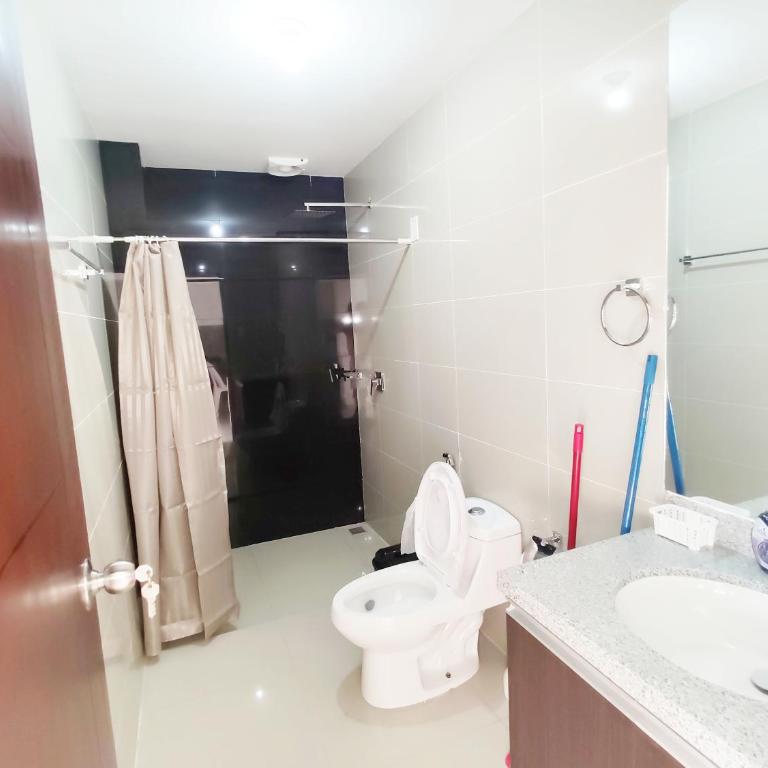 Mi casa moderno y chic Barcelona - Three-Bedroom House - 7