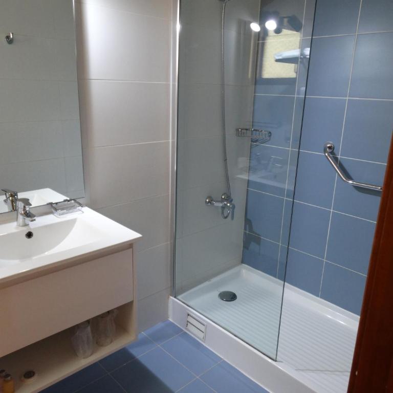 Hotel Vegas - Economy Double Room - 3