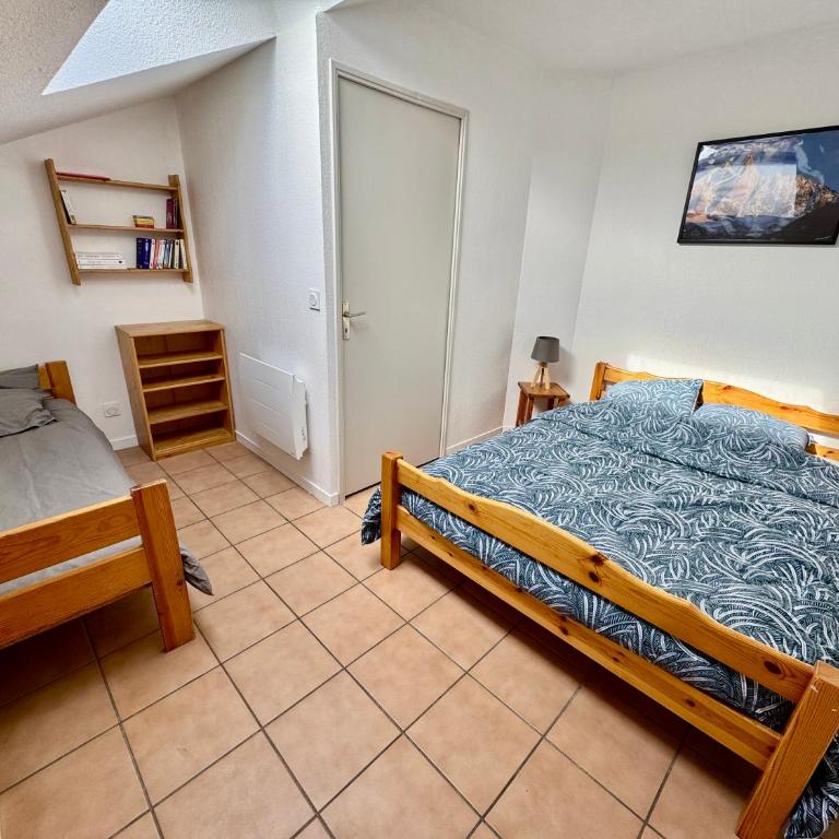 Au ptit Wimpy, T2 cosy plein centre, au pied du télécabine - Appartamento con 1 Camera da Letto con Vista - 12