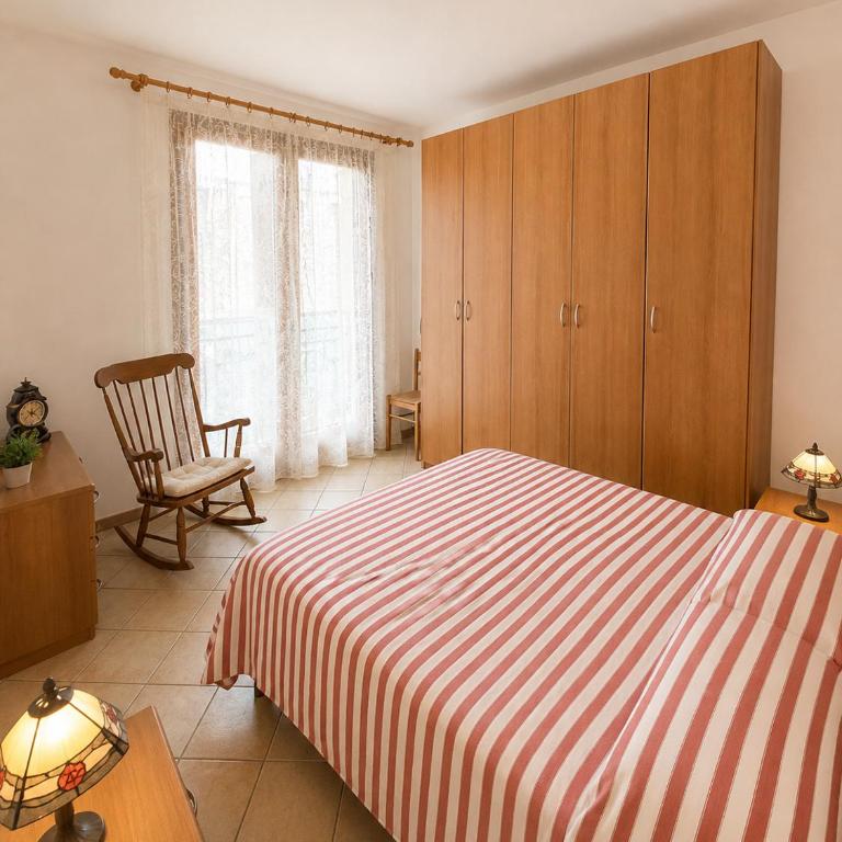 MARIA IDA Trilocale nel centro storico - AGENZIA COCAL - Appartamento con 2 Camere da Letto - 4