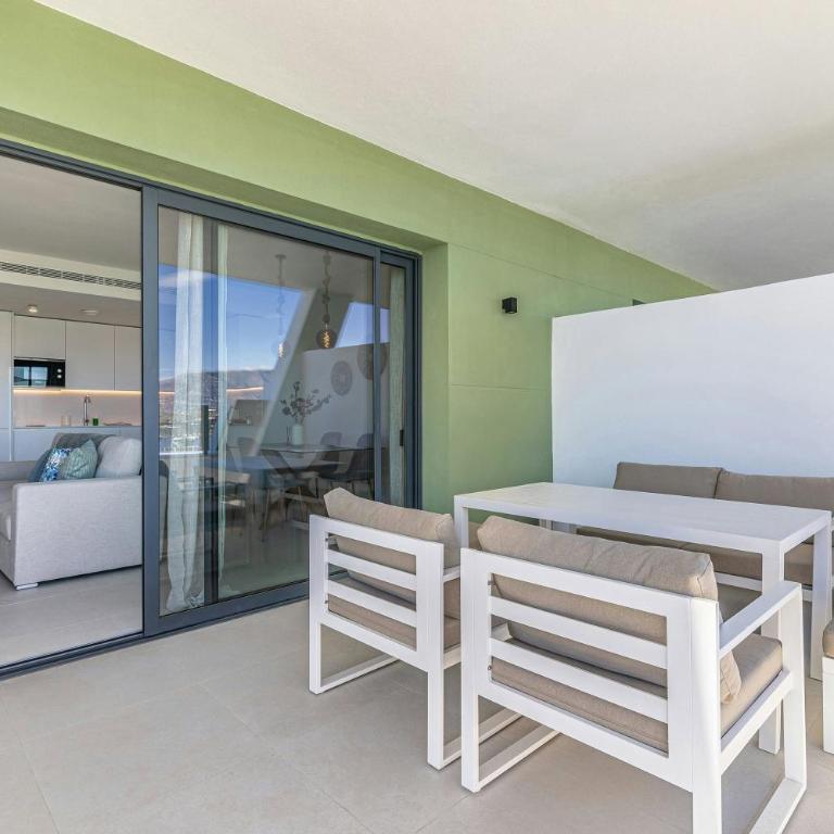 Bello piso con vistas espectaculares y un spa - Apartamento - 16