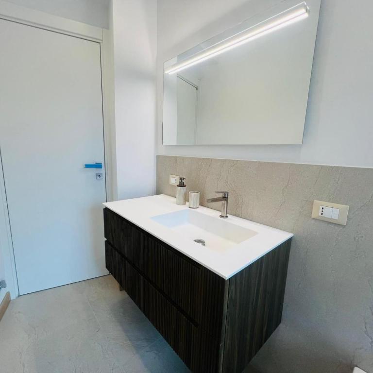 Suite Luxury Seaview - Sanremo - One-Bedroom Apartment - 17
