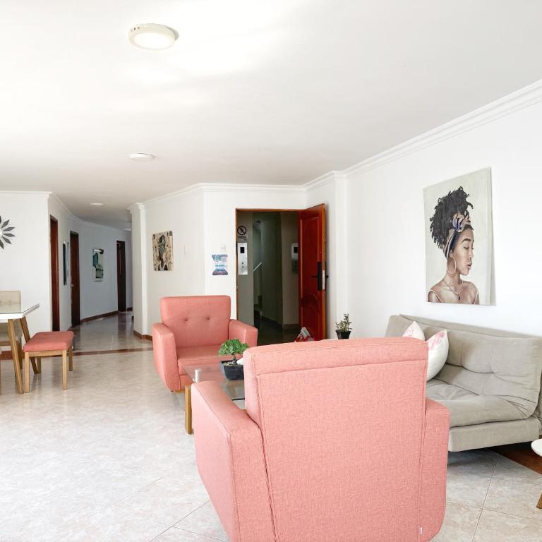Amplio Apartamento Para Grupos Cerca Al Mar Por Parceros Group - Three-Bedroom Apartment - 21