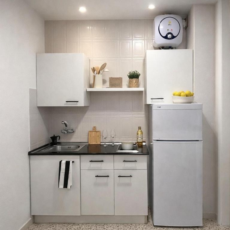 Naly Beach, Charming Coastal Studio - Apartamento de 1 dormitorio - 9