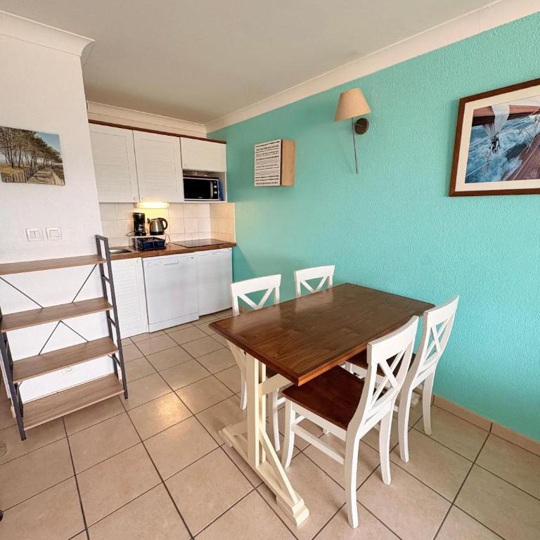 Lacanau les Pieds dans l'Eau - Apartment mit 2 Schlafzimmern, einem Balkon und Meerblick - 9