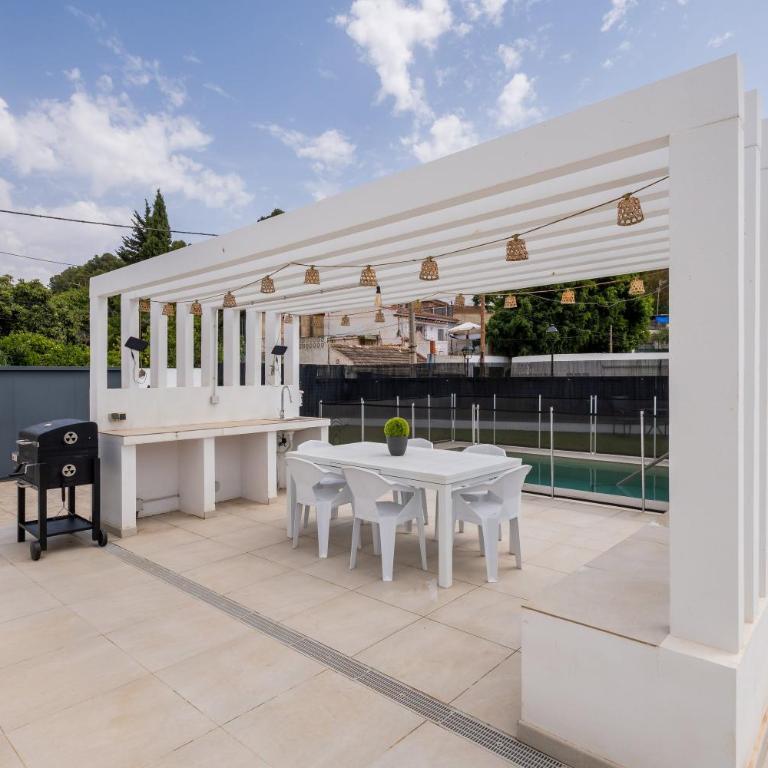 Casa con piscina y gran terraza en El Pinillo - Apartamento - 7