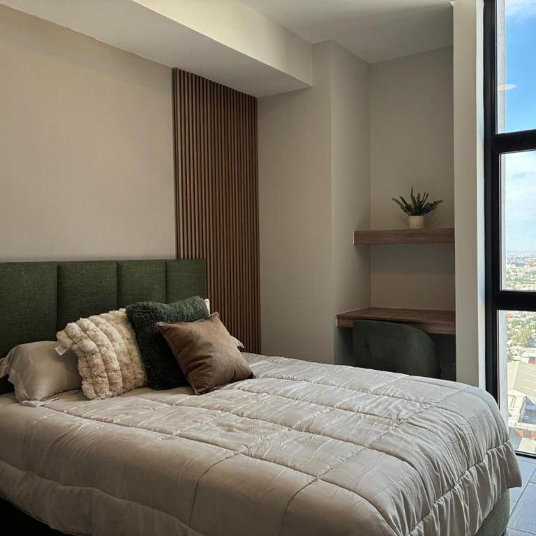 Adhoc Torre Colonia Executive Apartments Monterrey Downtown - Two-Bedroom Apartment with Mountain View - 3