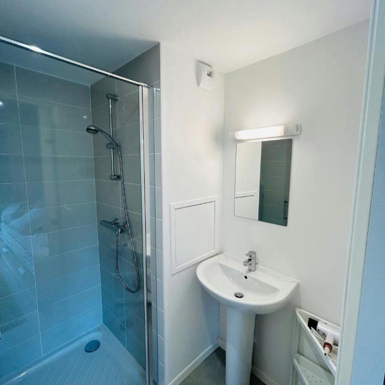 We Live In R - Suite 202 - Cathédrale - Apartamento - 9